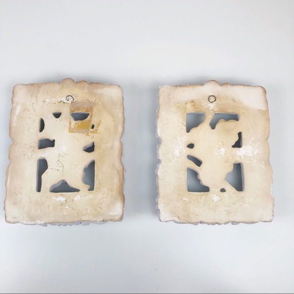 Pair Vintage Chalkware White Floral Wall Hanging - Picture 6 of 8